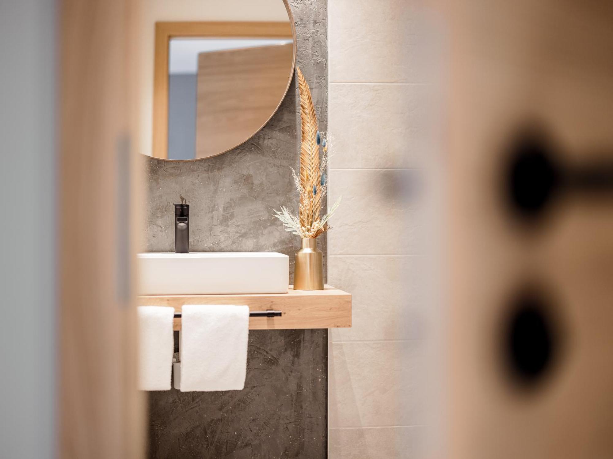 Myalps Tirol Inklusive Sky- Wellness Apartment เอิทซ์ ภายนอก รูปภาพ