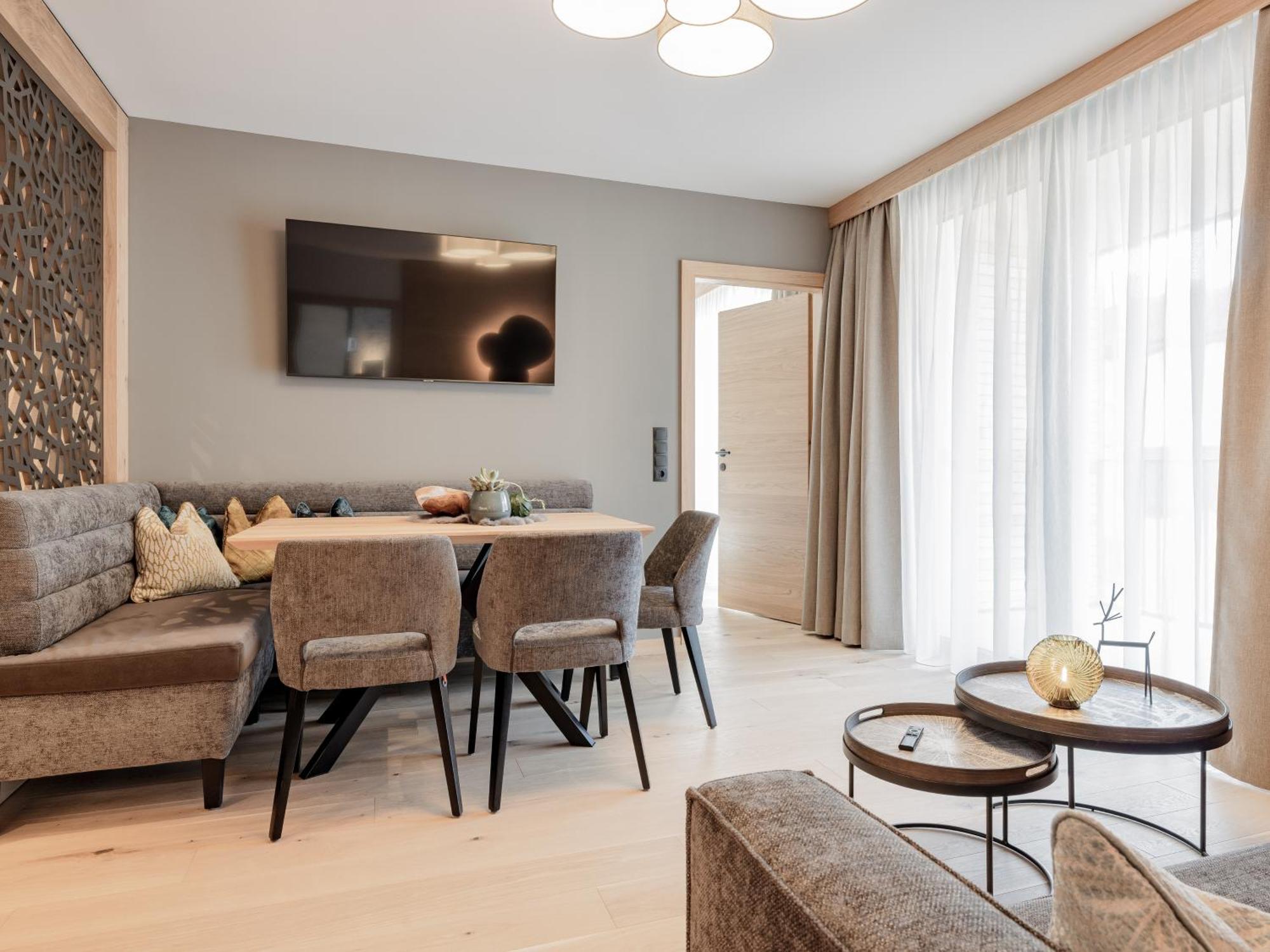 Myalps Tirol Inklusive Sky- Wellness Apartment เอิทซ์ ภายนอก รูปภาพ